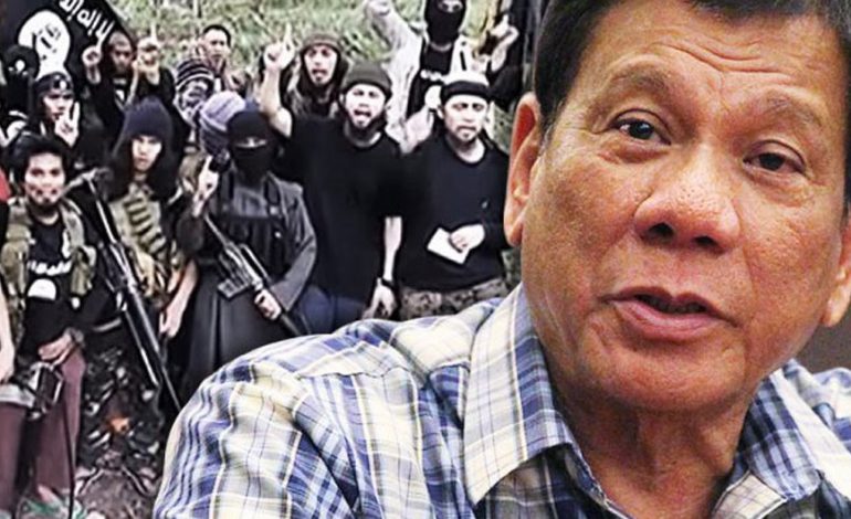 Presidenti i Filipineve fton në paqe militantët e ISIS