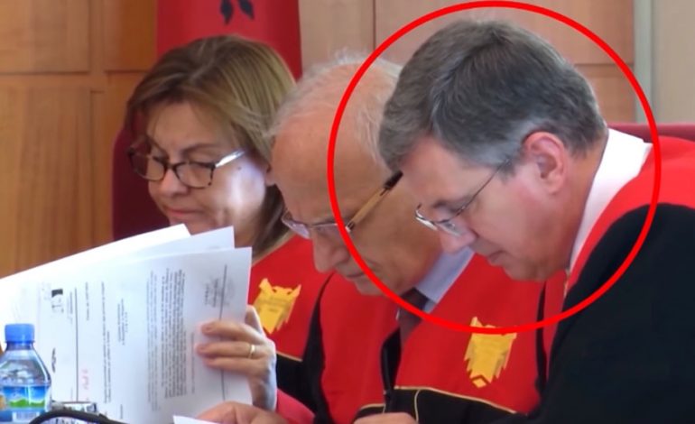 480 MIJË DOLLARË NJË APARTAMENT/ Gjyqtari Fatos Lulo përfundimisht i shkarkuar nga detyra. “Shpresa” e vetme…