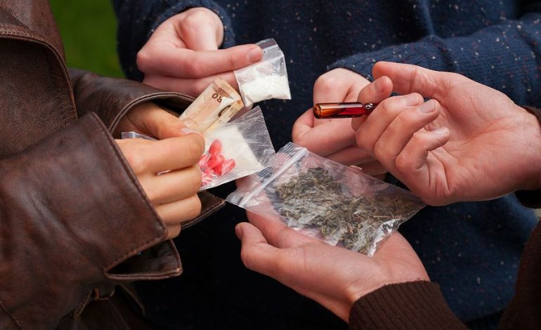 NARCANI/ Mjekimi që përdoret në shtëpi kur kalon në mbidozë droge