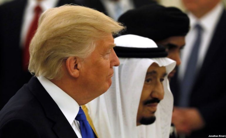 Aleatët e Trump: Fundi i regjimit në Iran është afër