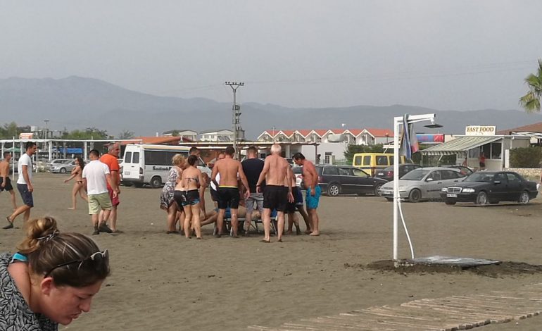 U gjet i PAJETE në rërë/ DYSHIMET e para të policisë, trupi i viktimës nuk kishte…