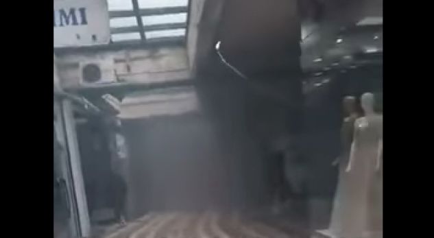 Djegia e mbeturinave, përfshihet në flakë edhe trafoja te zona e Kurrizit në Prishtinë
