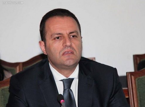 SEKUESTRO TE PASURISE/ Llalla BIZNES ME NJE TE DENUAR dhe kompaninë që i dha tenderin
