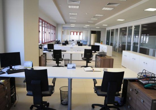 NUK KA MË “RYSHFETE” DHE “VJEDHJE”/ Si survejohet administrata e biznesi me 609 “spiunë”. Rastet e para që…