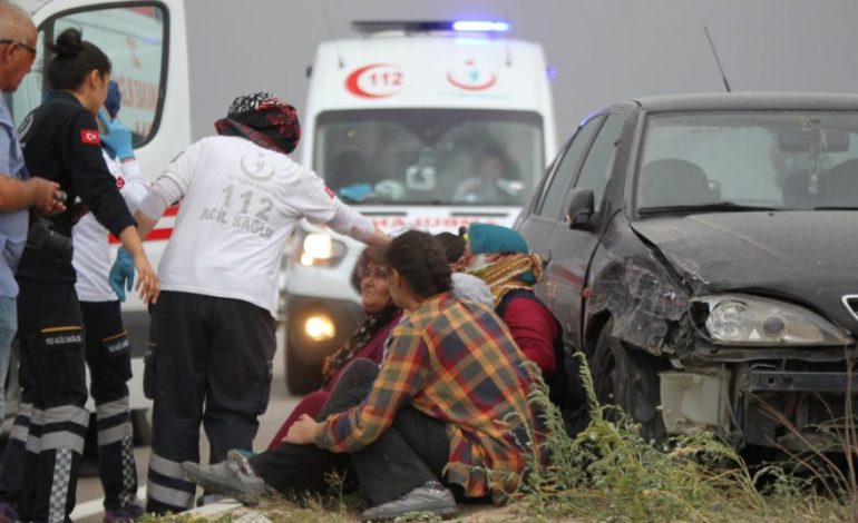 AKSIDENT I RËNDË/ Përplasen 19 makina, të paktën 17 të plagosur (FOTO)