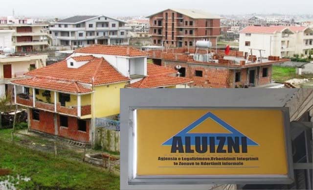 KISHTE BLERË GODINËN KU PUNONTE/ Rrobaqepësi nga Cërriku: Nuk kam marrë akoma certifikatën e…
