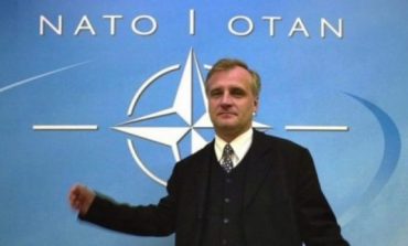 Zyrtari i NATO: Nuk mund të ketë krahasim mes Kosovës dhe Krimesë