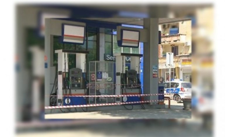 SULMOHET për tu grabitur karburanti/ HAJDUTËT me maskë kanë hyrë me dhunë, ngjarja…