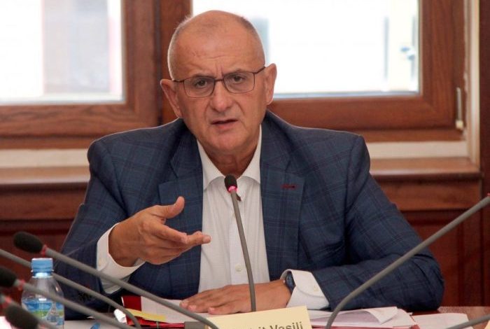 RAPORTI I DASH/ Reagon Vasili: Jemi në kolaps ekonomik. Rama po ndërton…