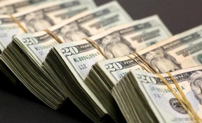 Ulet dollari, Trump akuzon BE dhe Kinën për manipulimin e valutave
