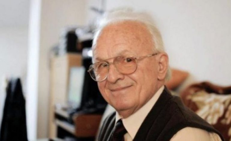 Hapet Libri i Ngushëllimeve për Adem Demaçin në ambasadën e Kosovës, ja oraret