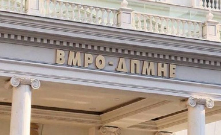 REFERENDUMI PËR EMRIN/ VMRO kundër propozimeve të Zaevit