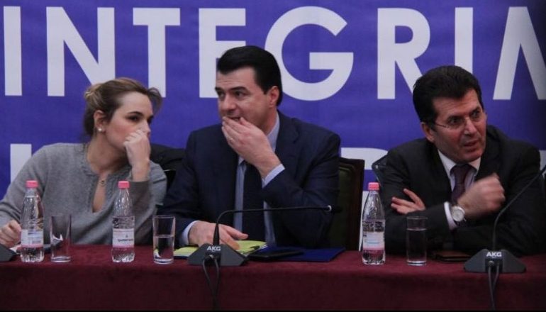 “ETHET” E ZGJEDHJEVE LOKALE 2019/ LSI merr KOMISIONERËT e Partisë Republikane. Tensione brenda Opozitës