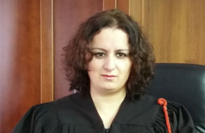“SITA” E VETINGUT/ Nesër përballë KPK-së gjyqtarja e Tiranës. Ja SKEDA e pasurisë së Brunilda Kadit