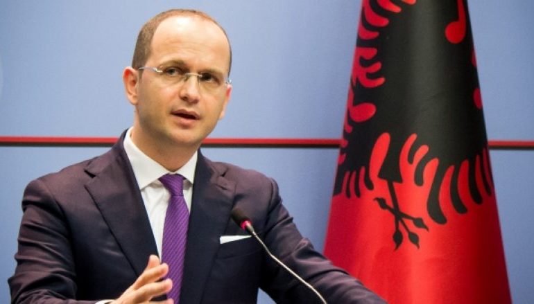 VIZITA ZYRTARE NË GJERMANI/ Bushati takim me homologun Maas, në diskutim…
