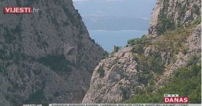 Tuneli 44 milionë dollarësh që “s’të çon askund”