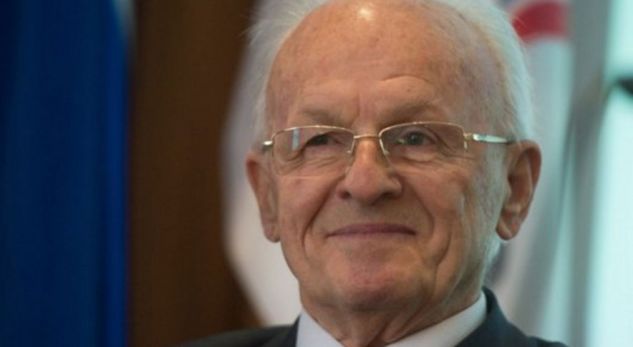 HOMAZHET PËR ADEM DEMAÇIN/ Nesër në orën 11 nis mesha në Katedralën “Nëna Terezë”