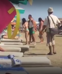 NDODH NË DURRËS/ Plas SHERRI keq midis FEMRAVE. Zihen për një… TOP! (VIDEO)