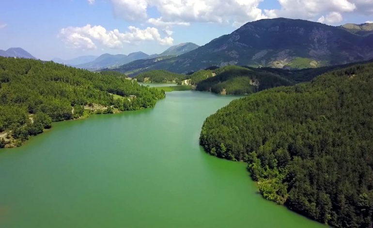 ELBASANI TURISTIK/ Bukuritë natyrore të FUNARIT. Vetëm 25 kilometra nga Tirana fshati më i…
