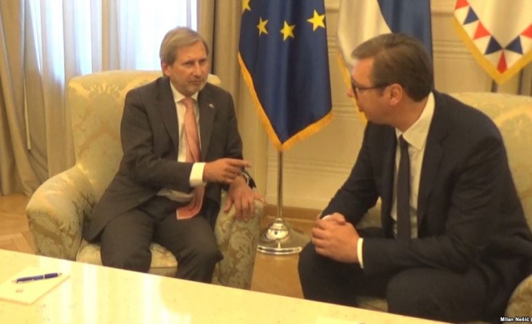 BASHKËPUNIMI/ Hahn: Kosova s’është çështja e vetme për përparimin e Serbisë drejt BE-së