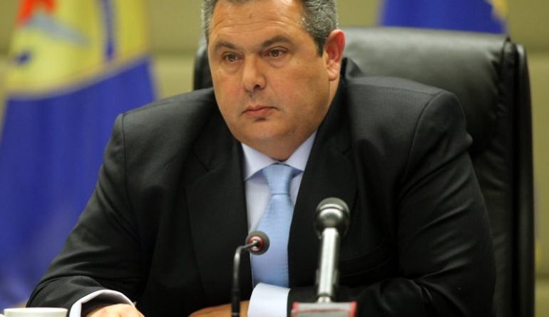 Ministri grek: Zgjedhje ose referendum për emrin e Maqedonisë