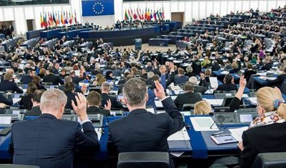 HEQJA E VIZAVE ME KOSOVËN/ Polonia dhe Çekia, dy shtetet skeptike që pengojnë procesin