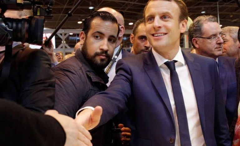 SKANDALI BENALLA/ Ulet popullariteti i Presidentit Macron