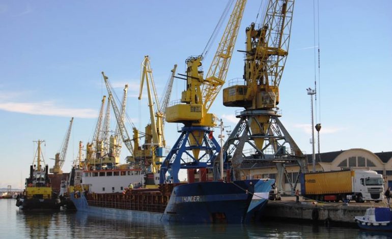 Kroacia bllokon anijen siriane që u “ARRATIS” nga porti i Durrësit, nis kontrolli në Rijeka