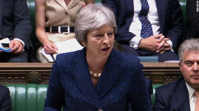May mbron planin për BREXIT: Do lejojë lëvizjen e lirë të mallrave, por jo të shërbimeve…