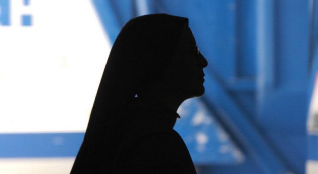 Murgeshat thonë se po abuzohen: Punojmë si skllave për priftin