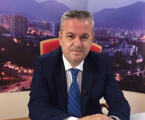 Deputeti i PD “sulmon” ambasadoren Vlahutin: Të ruanin sikur ishe prokurore e antimafies…