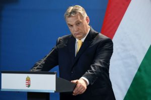 PËRPLASJA BRUKSEL-BUDAPEST/ Komisioni i BE padit Hungarinë për ligjet e azilit
