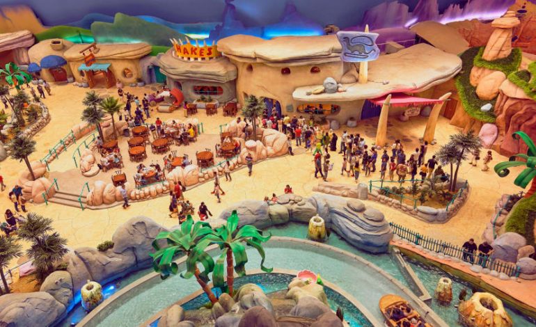 Parku ”Warnes Bross World” në Abu Dhabi, aty ku nata nuk bie kurrë (FOTO)