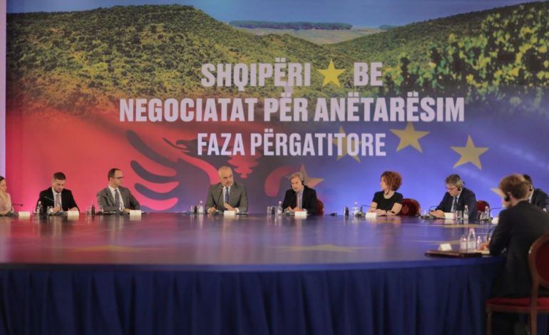 FAZA PËRGATITORE PËR NEGOCIATAT/ Bëhet publike struktura për koordinimin e procesit