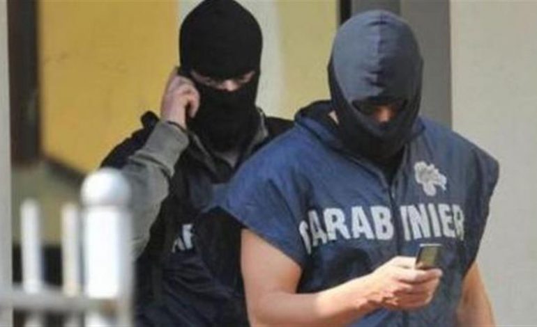 900 VIDEO PER ARMET/ Arrestohet në Itali 29-vjeçari shqiptar, stërvitej për t’u bërë terrorist