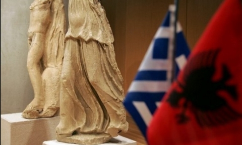 NEGOCIATAT SHQIPËRI-GREQI/ Kathimerini: “Ngrin” marrëveshja me Tiranën, ja arsyet