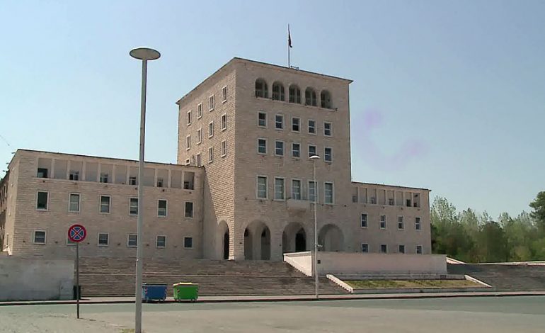 MATURA 2018/ Aplikimi në Universitet, formulari A2 do të plotësohet vetëm online. Duhet të keni…