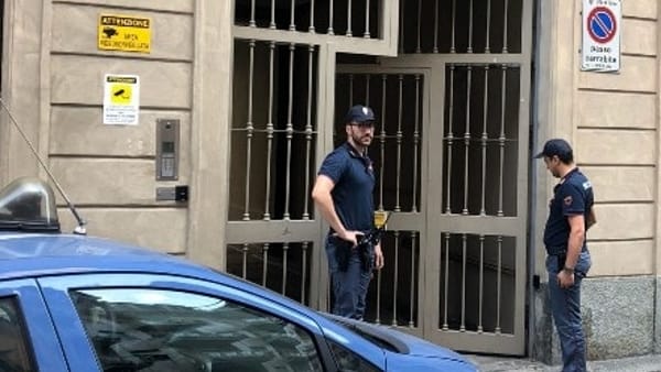 “Punoj si prostitutë tek shtëpia e shoqes time”/ 33-vjeçarja nga SHQIPËRIA që kishte hapur bordello në…