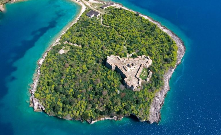 DESTINACIONET VERORE/ Vlora me 8 kështjella e dy dete në krye të turizmit shqiptar