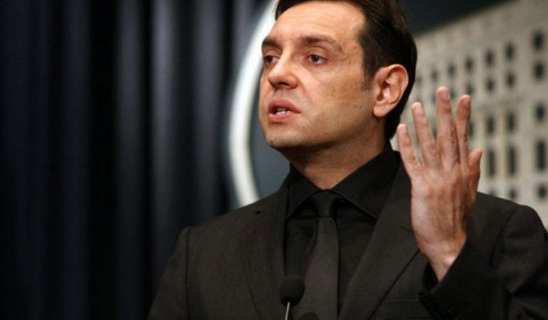 Largimi i serbëve nga FSK, Vulin: Nuk do të ketë ushtri, me kë do luftojnë