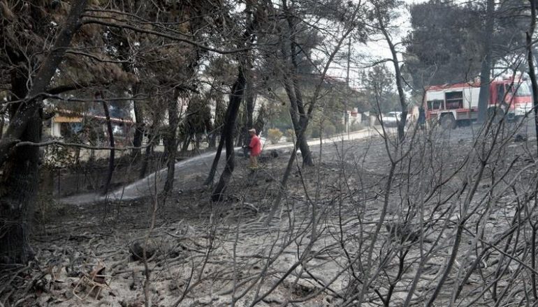 ZJARRET NE GREQI/ “Kathimerini”: Shkaktar, një person i papërgjegjshëm