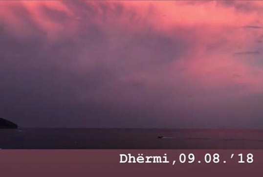 KUR QIELLI BËHET ROZË/ Kryeministri Rama përshendet nga Dhërmiu me pamjen FANTASTIKE