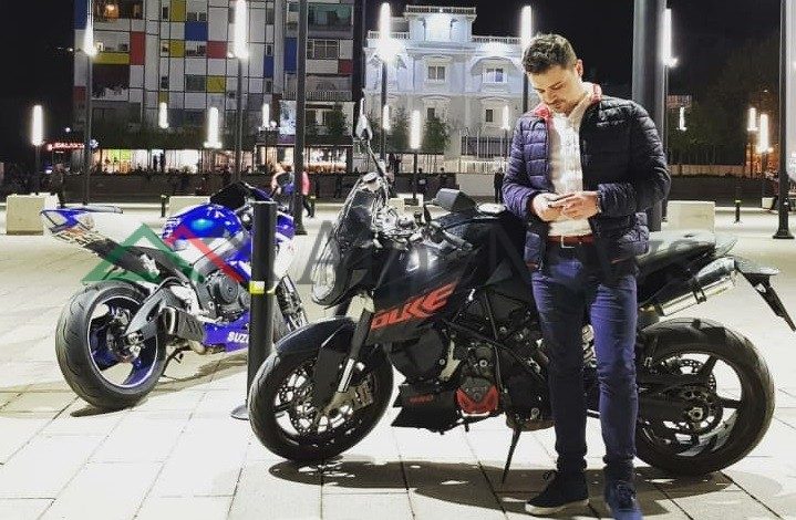 E PËRPLASI MAKINA/ Kush është Ervis Taka, 33 vjeçari që kishte PASION motorin që i mori jetën (FOTO)