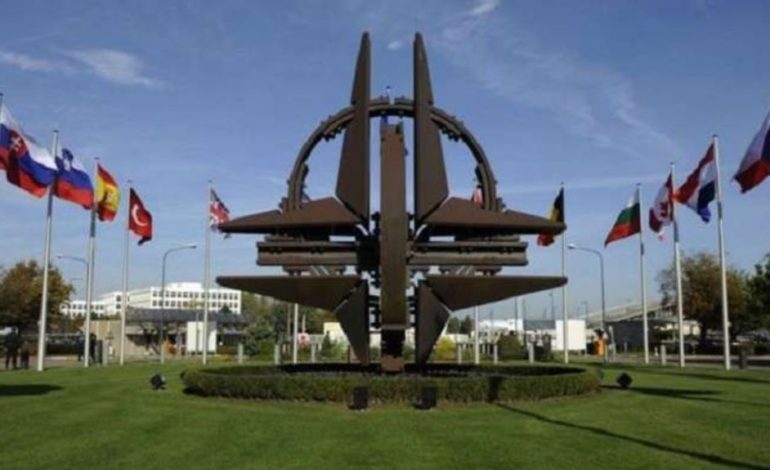 NATO I “BASHKOHET” SHQETËSIMIT TË SHBA/ Sekretet nuk janë të sigurta nëse ndahen me Austrinë