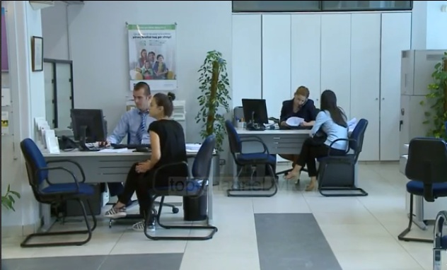 TË DHËNAT E AGJENCISË SË DEPOZITAVE/ Shqiptarët nuk kursejnë dot, vetëm 1% kanë llogari mbi 50 mijë euro
