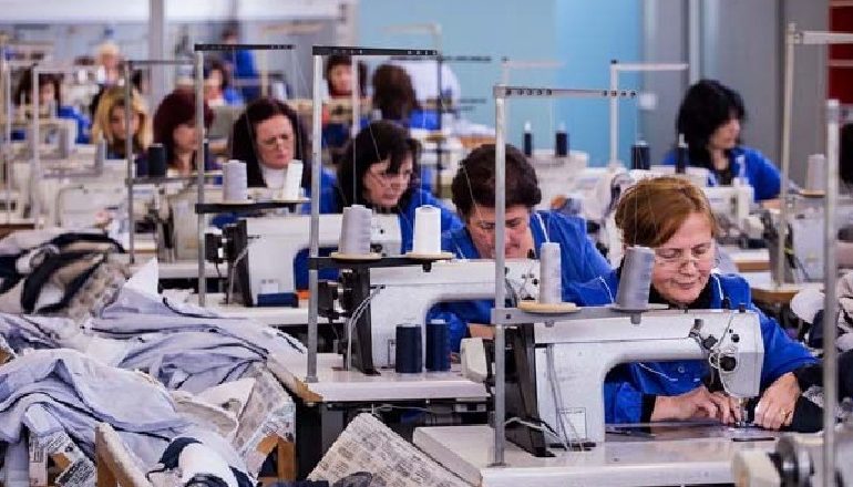 SKEMA E RE E PUNËSIMIT: Ja 26 kategoritë që përfitojnë nga VENDIMI I QEVERISË