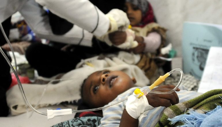 Jemen, OKB paralajmëron për mundësinë e një “valë të tretë” të epidemisë së kolerës