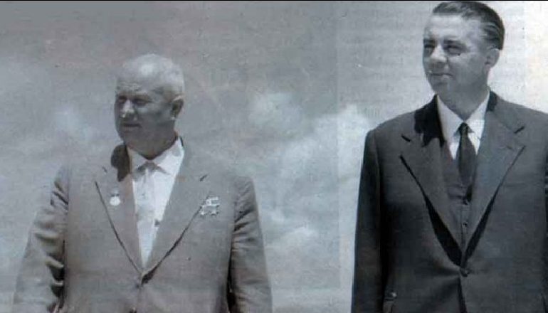Deklasifikimi- Hrushovi, Enverit: Nëndetëse në Butrint kundër Greqisë e NATO-s