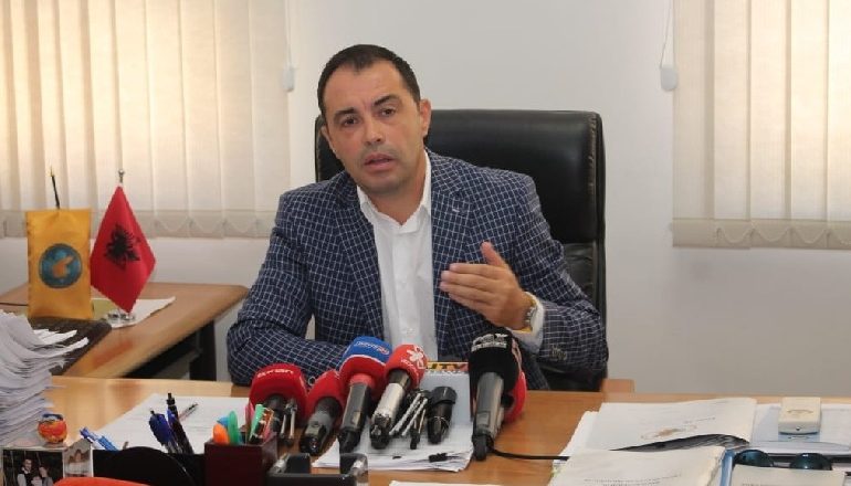 AUDIOPËRGJIMI I ISH-KREUT TË KQZ-së/ Bibaj sërish përballë mediave: E gjitha u përdor vetëm për teatrin politik