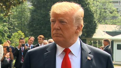 SHBA, Trump: Taksë 25 përqind për çdo makinë të prodhuar në BE